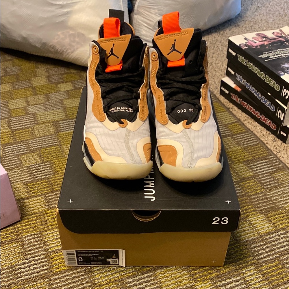 Nike Jordan Aerospace 720 Men’s Sneakers Size 8